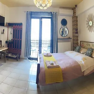 Reina Apartment Iraklio